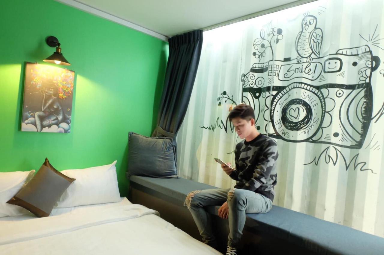 The Flex Hostel Siem Reap Esterno foto